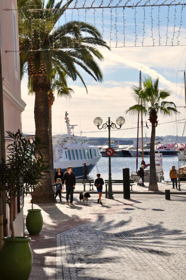 Les Chambres Tropeziennes Sanary-sur-Mer Exterior foto